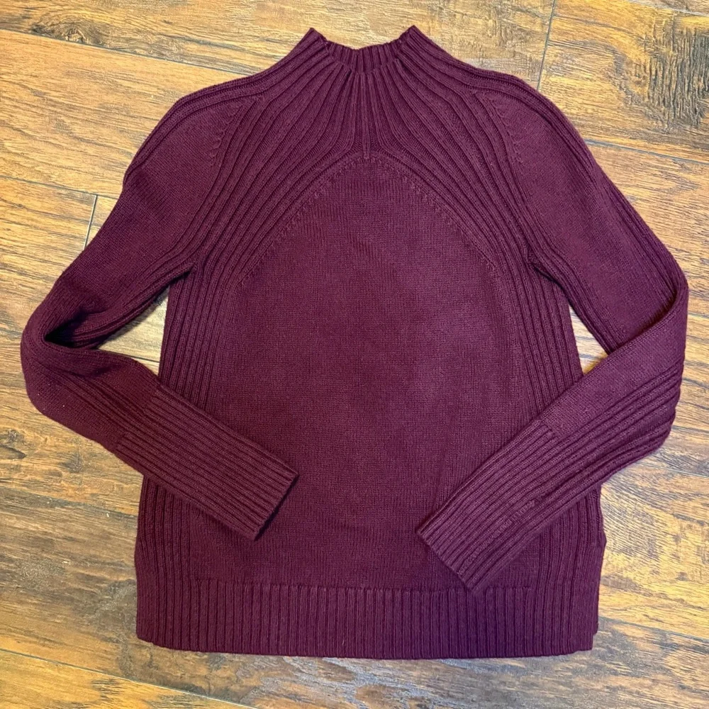 Talbots SP Merino Wool Blend Ribbed Mock Neck Sweater Burgundy Wine Minimalist